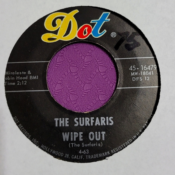 The Surfaris "Surfer Joe & Wipeout" 45 rpm - Picture 1 of 2